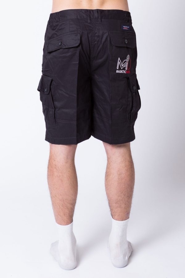 Bermuda corto | Bermuda shorts | MagneticDays